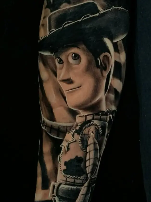 Tatuagem feita no estúdio Só Pela Arte Tattoo, Curitiba