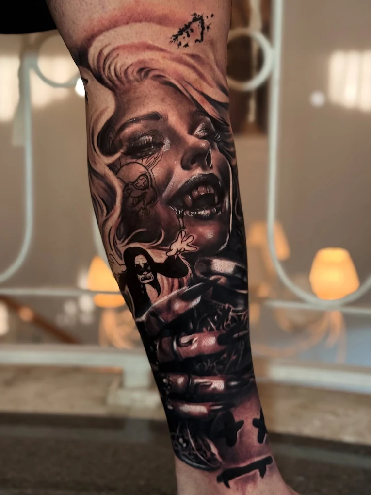 Tatuagem feita no estúdio Só Pela Arte Tattoo, Curitiba